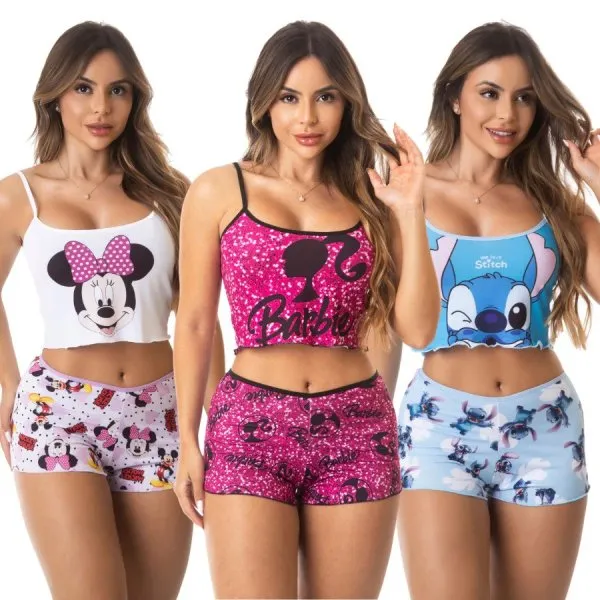Três modelos com Baby Dolls da Minnie, Barbie e Stitch - conjunto cropped e short