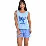Mulher com pijama do Stitch sem mangas, em azul claro com estampa nos shorts